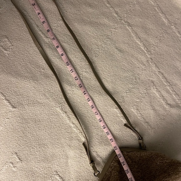 Vince Camuto Issey Faux Sherpa- Genuine leather trim Crossbody Bag-Taupe - Picture 11 of 13